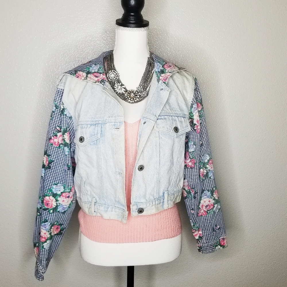 Vintage Crop Jean Jacket Acid Wash